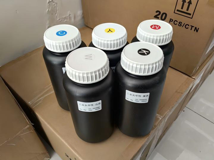 UV Lösungsmittel, Öko Lösungsmittel, Thermosublimation und Tinte auf Wasserbasis